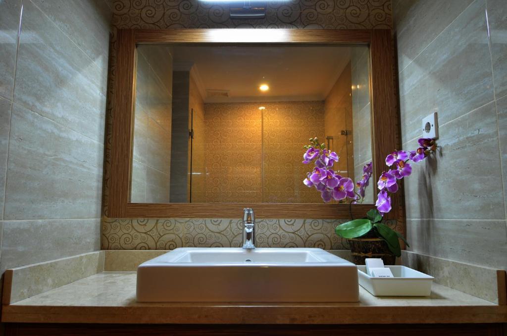 Taman Rosani Hotel & Villa Seminyak  Bilik gambar