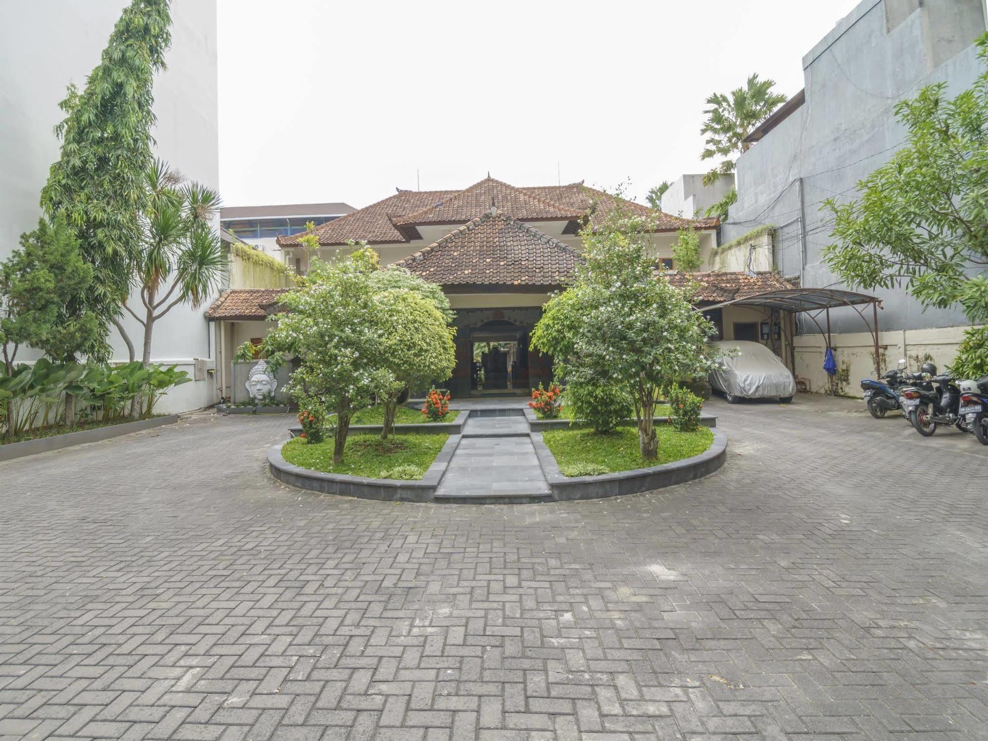 Taman Rosani Hotel & Villa Seminyak  Luaran gambar